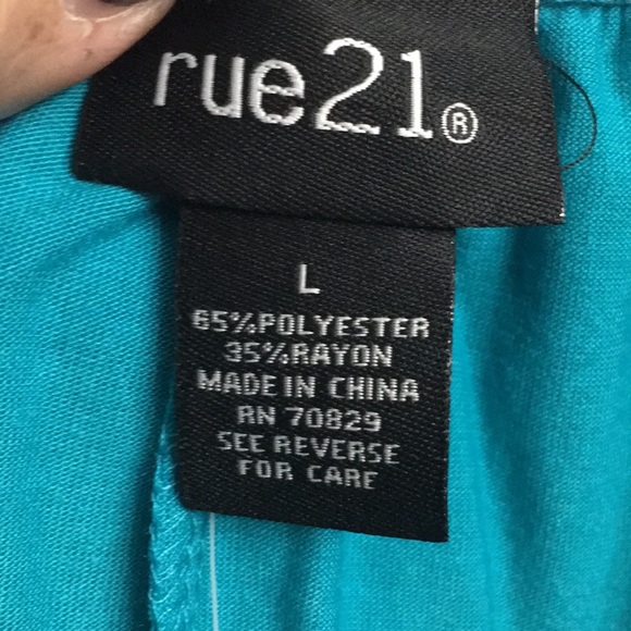 🎉💕PRETTY BNWT RUE 21 LRG TURQUOISE CROP TOP💕🎉 - Picture 6 of 8